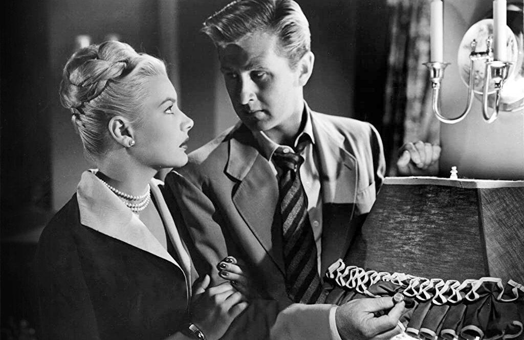 Home trapped 2 e1646525982898 Film noir Your Complete Guide to Classic Film Noir