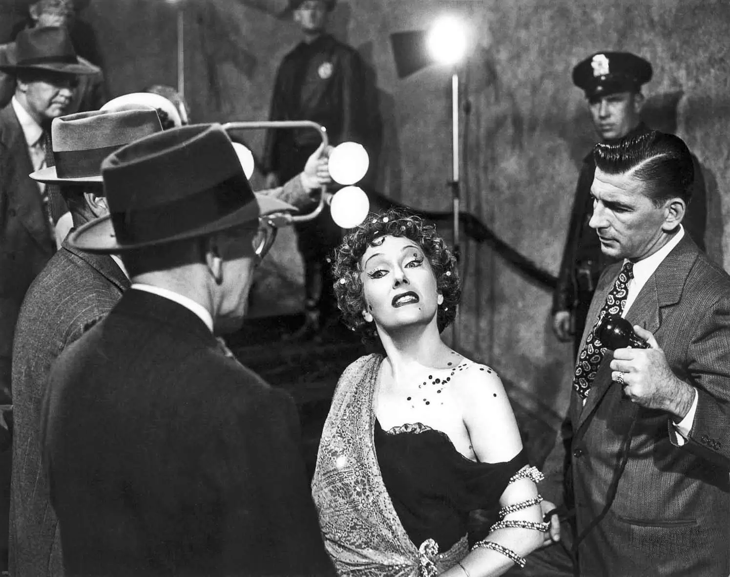 Home sunset blvd 9 Film noir Your Complete Guide to Classic Film Noir