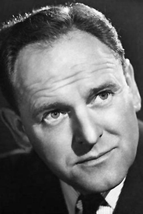 Bernard Lee (9)