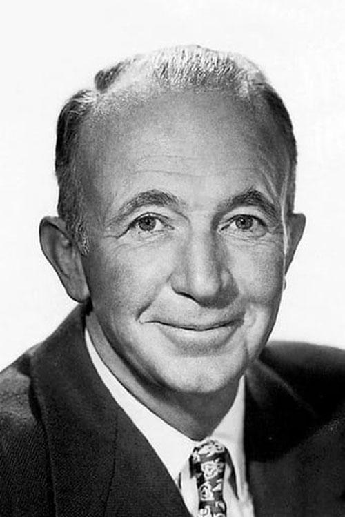 Walter Brennan (5)